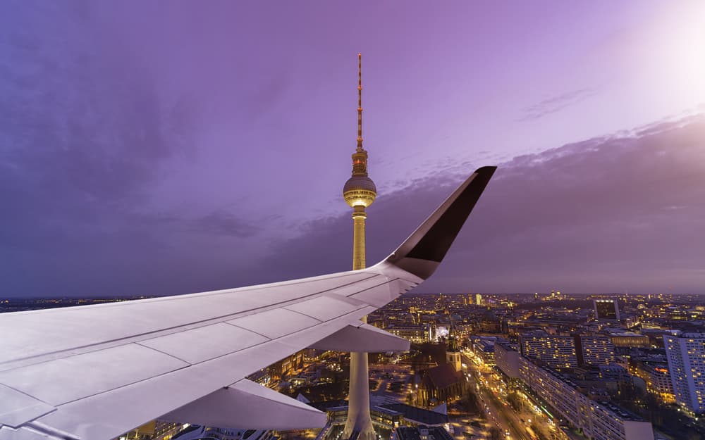 A Flugzeug 1 (jpg) | Motiv ©Felix Pergande - stock.adobe.com | © stock.adobe.com, Oktober 2019