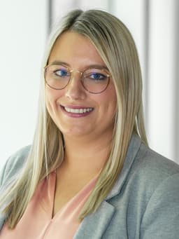Porträt Lisa Mittelmaier (jpg) | November 2021 Porträt Lisa Mittelmaier (jpg) | November 2021