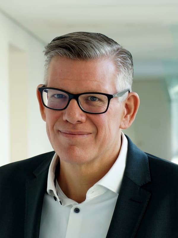 Nils (Becker (Portrait) | Motiv Nils Becker | © IHK Saarland, November 2022 Nils (Becker (Portrait) | Motiv Nils Becker | © IHK Saarland, November 2022